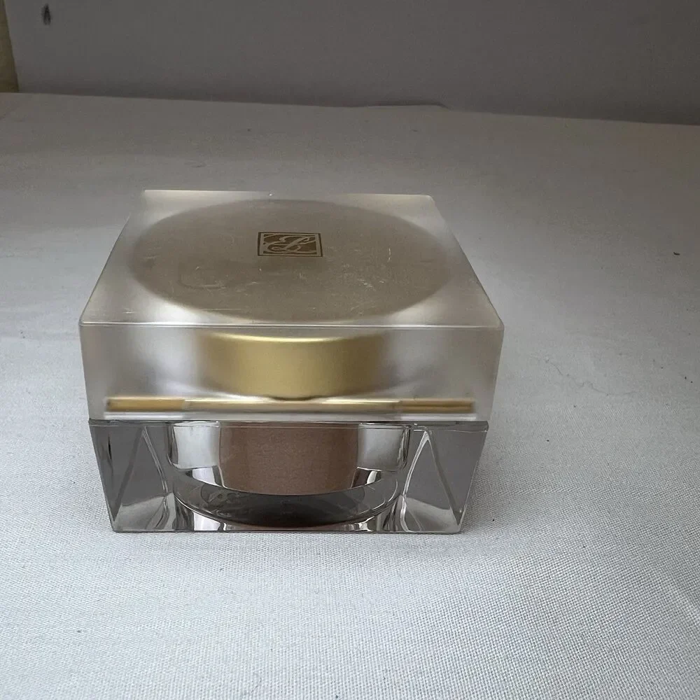 Estee Lauder So Ingenious Multi-Dimension Loose Powder 02 Light Medium .11 Oz